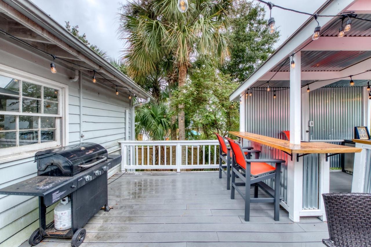 Sea Salt Cottage Folly Beach Exterior photo