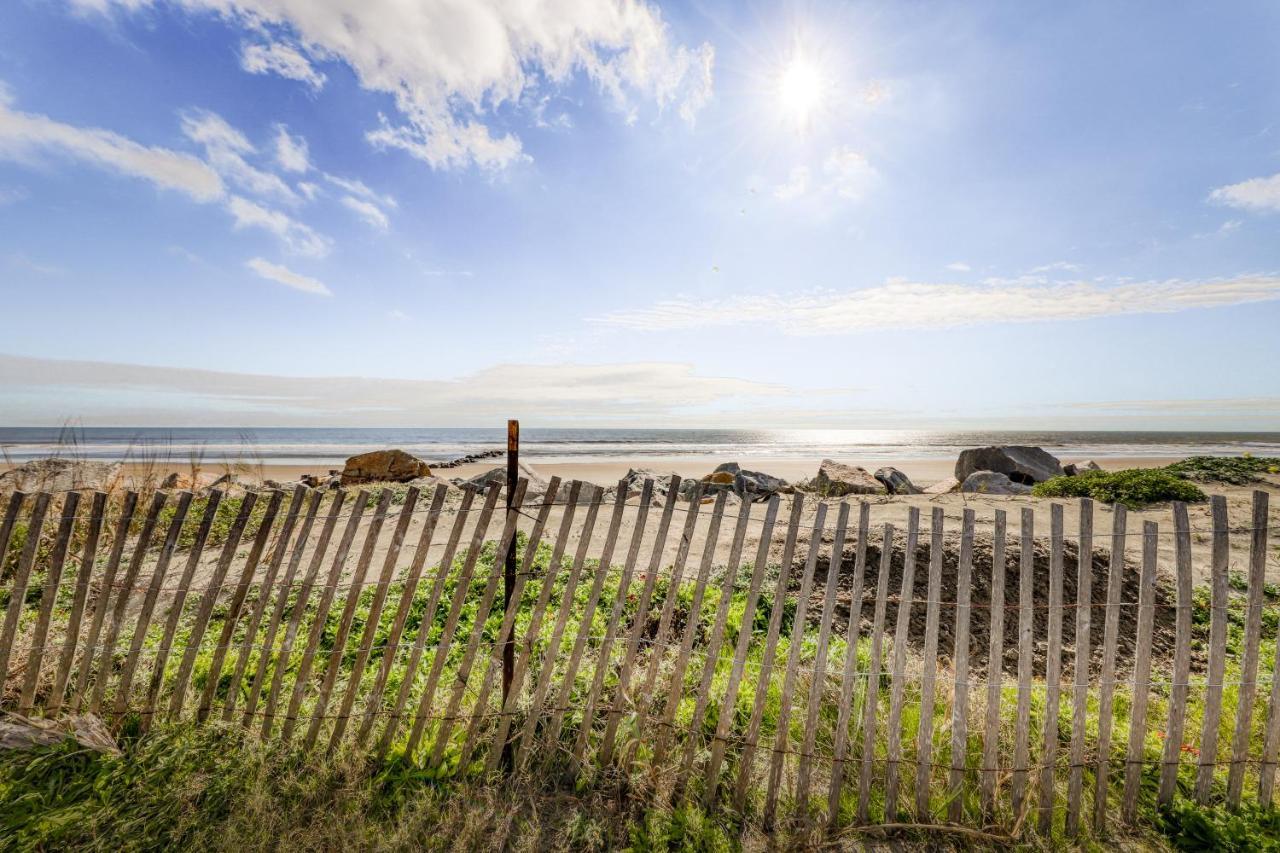 Sea Salt Cottage Folly Beach Exterior photo